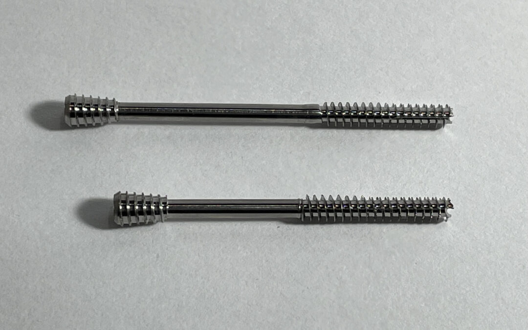 Tornillo de titanio herbert rosca parcial